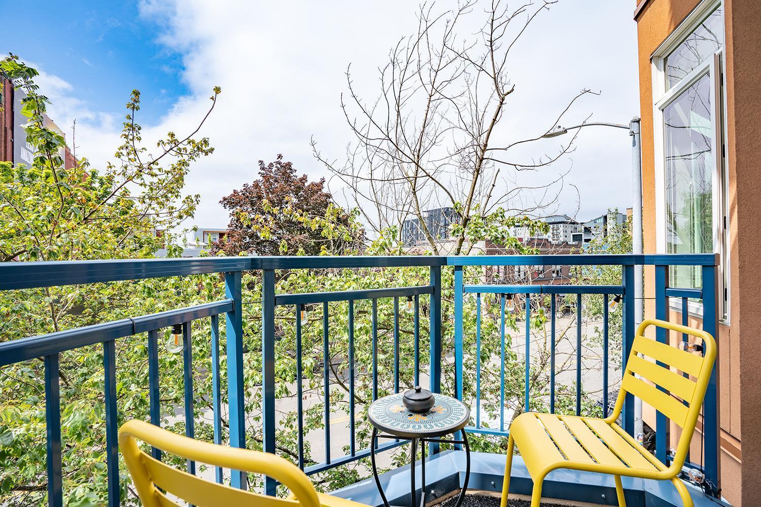 Appartement Among The Trees: In Belltown W/parking! *